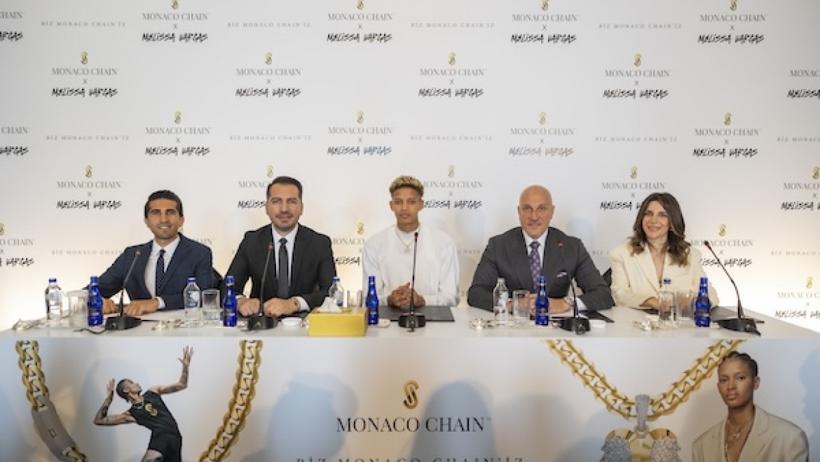 Monaco Chain by Sözer'in "altın zincir koleksiyonu", Melissa Vargas ile uçuşa geçecek