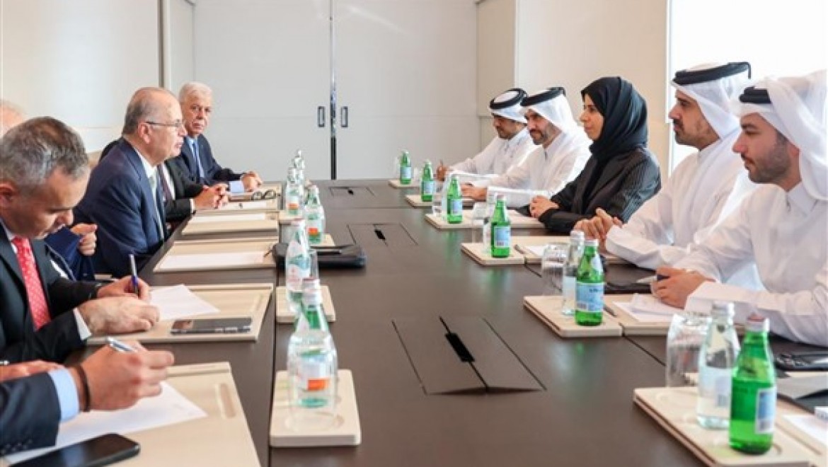 Filistin Başbakanı Mustafa, Katar Uluslararası İşbirliğinden Sorumlu Bakanı ile görüştü