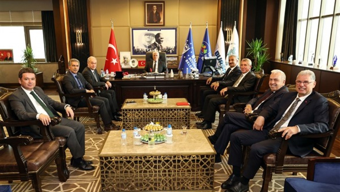 Başkan Özdemir'den Bursa protokolüne ziyaret