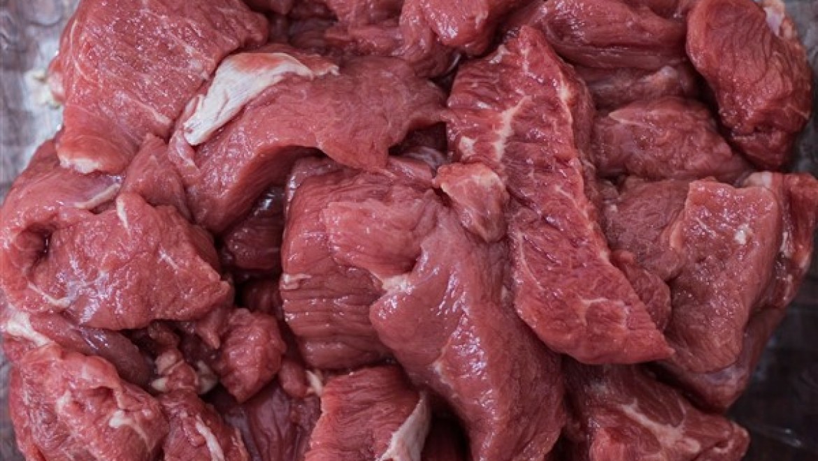 Kırmızı et üretimi 2023'te yüzde 8,8 artarak 2 milyon 384 bin 47 tona yükseldi