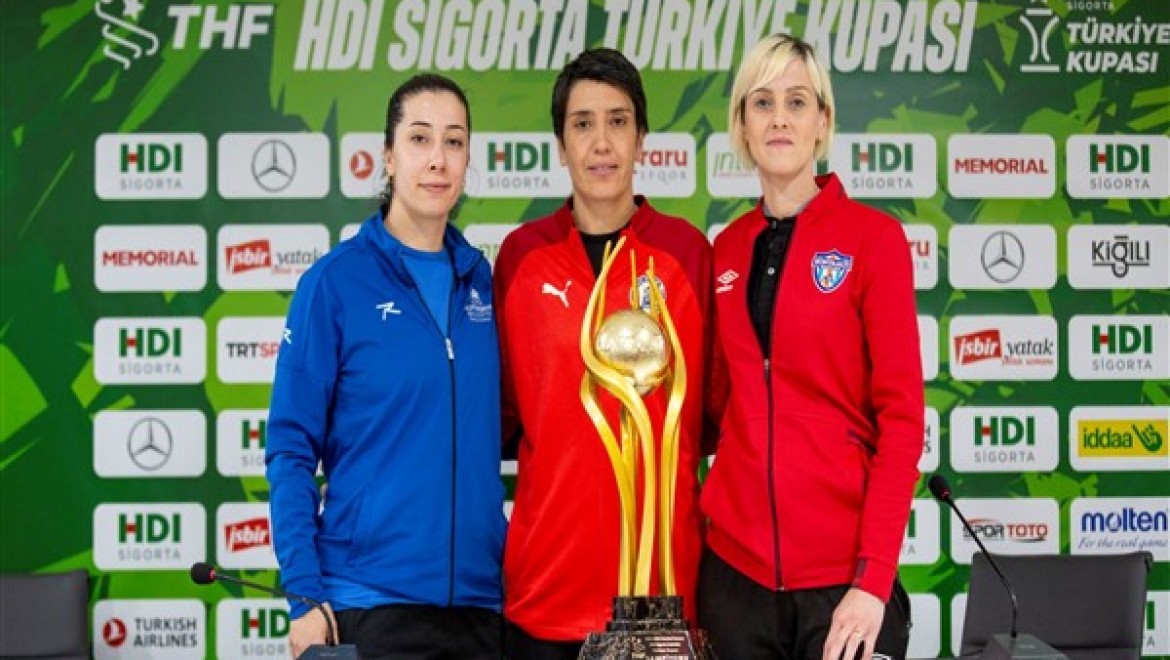 HDI Sigorta Kadınlar Türkiye Kupası Dörtlü Final'i öncesinde toplantı düzenlendi