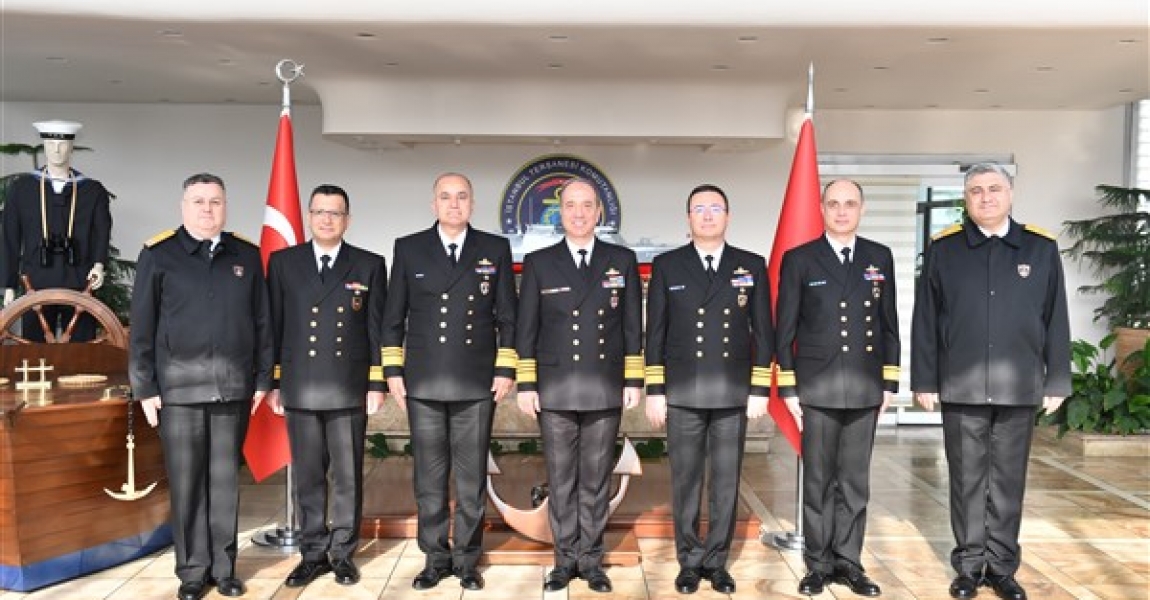 Oramiral Tatlıoğlu'ndan İstanbul Tersanesi Komutanlığı ile DPO'ya ziyaret