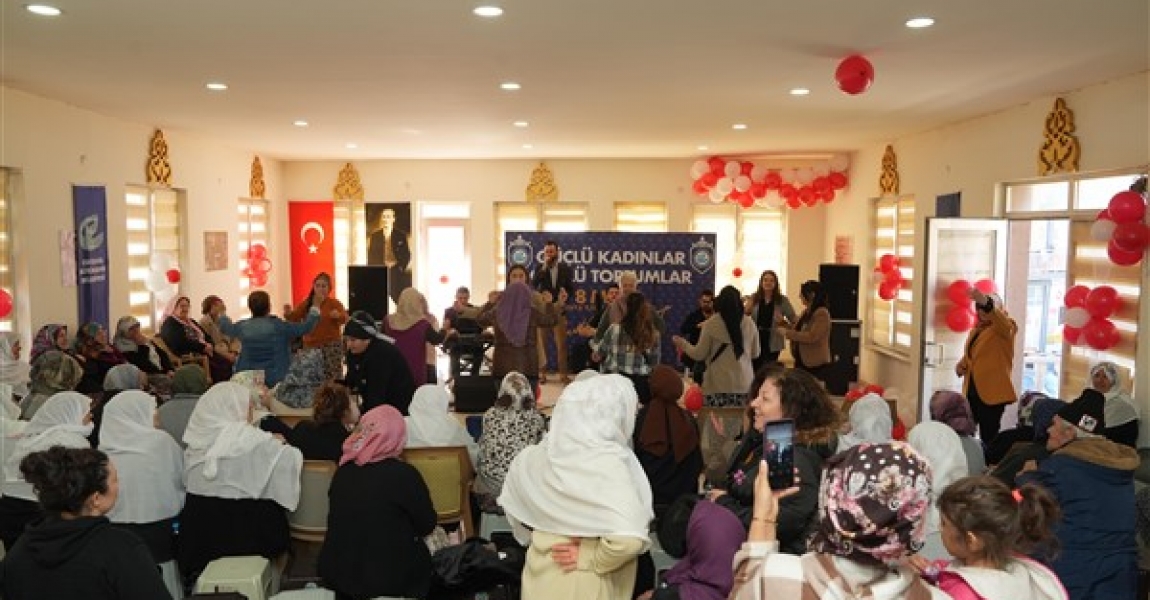 Eskişehir'de "Dünya Kadınlar Günü" etkinlikleri devam ediyor