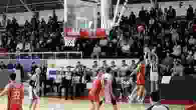 Sakarya Büyükşehir Basketbol Takımı, Teşvikiye Spor'u 82-77 mağlup etti