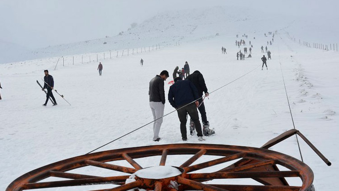 Güneydoğu'nun 'Uludağ'ında Kayak Sezonu Açıldı