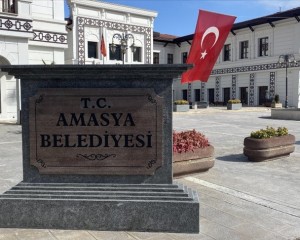 Amasya Belediyesinden 8 Mart Dünya Kadınlar Günü'nde kadın personele izin jesti