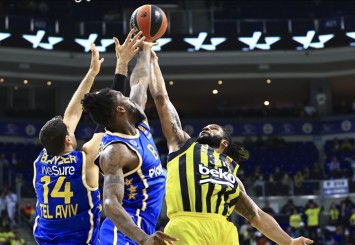 Maccabi Playtika-Fenerbahçe Beko maçı ertelendi