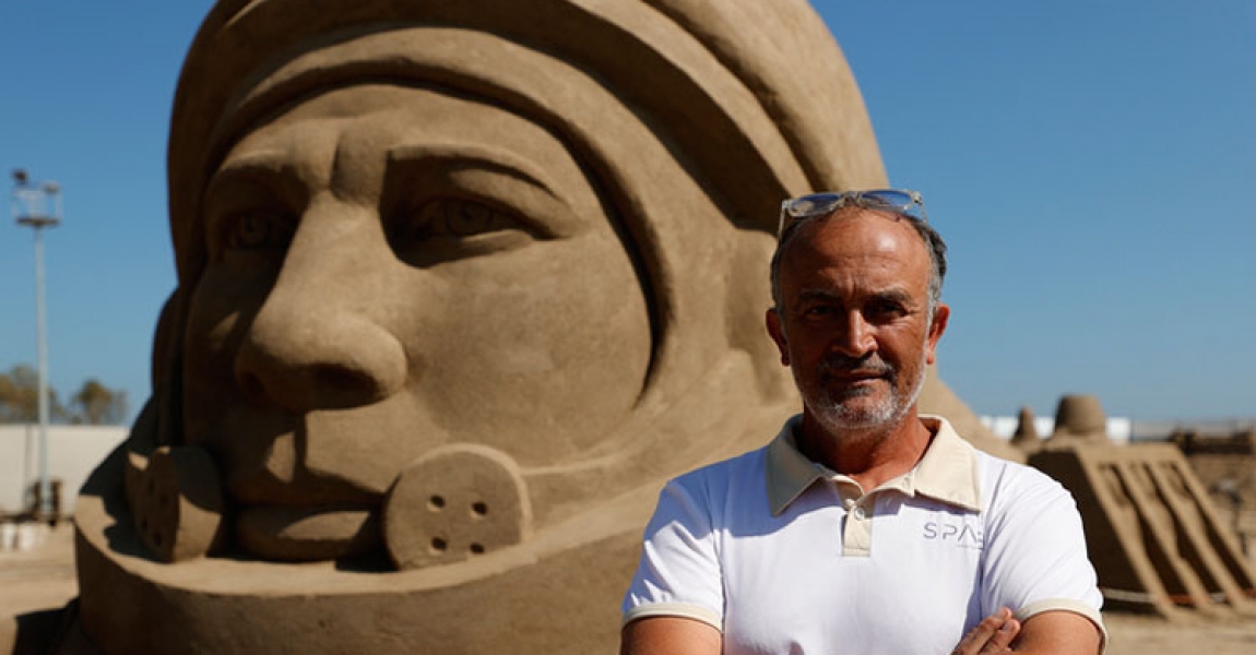 Antalya'da 50 metre uzunluğundaki kumda rekor denemesi