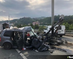 Rize'ye tatile gelen gurbetçiler Of'ta kaza yaptı