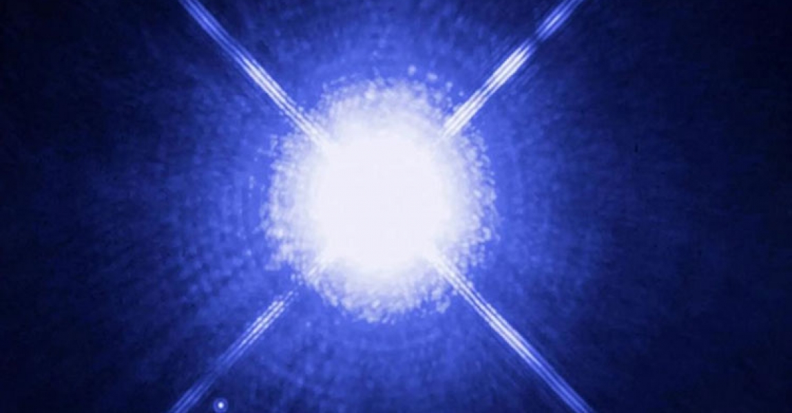 Ölü yıldız "Tazmanya Canavarı"nın hala uzaya mavi ışık parlamaları yaydığı tespit edildi