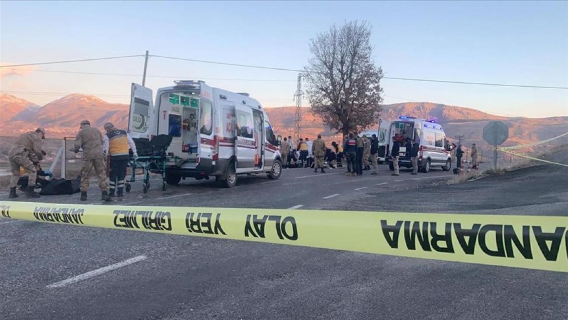 Adıyaman'da iki aile arasında çıkan silahlı kavgada 6 kişi öldü
