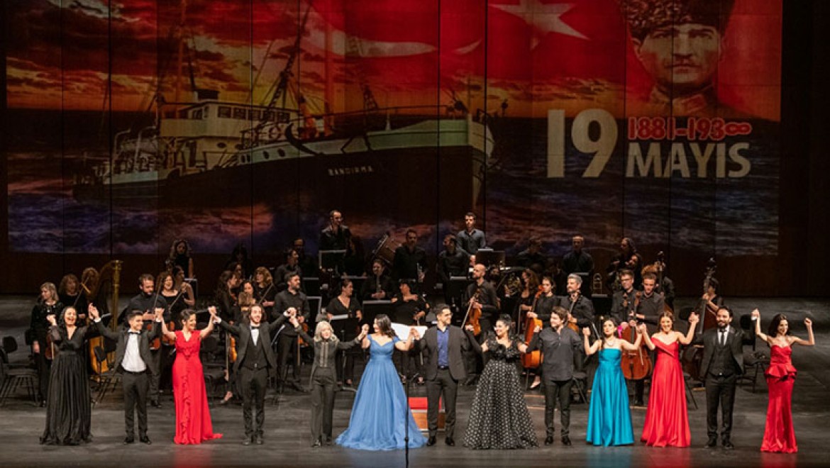 İstanbul Devlet Opera ve Balesi, 19 Mayıs'ı  