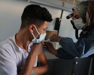 Kovid-19 aşı haritasında son sıradaki Şanlıurfa'da hasta sayısı azaldı, aşılama hızlandı