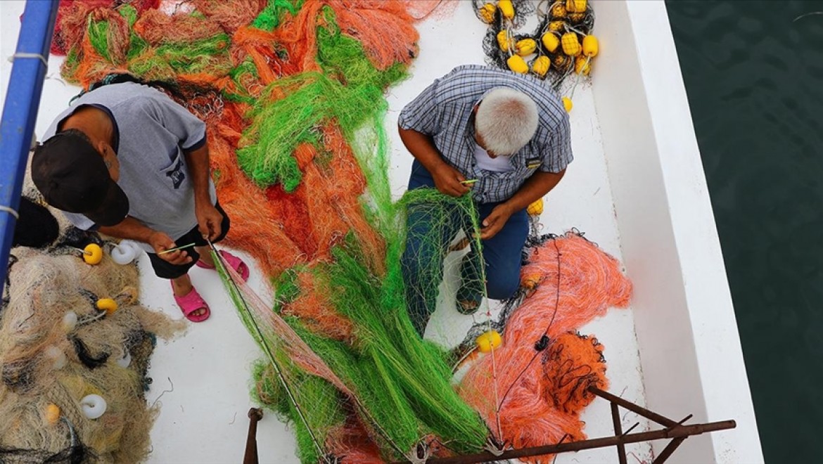 Tekirdağlı balıkçılar "bol hamsi" umuduyla 1 Eylül'e hazırlanıyor