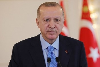 "Büyük ve güçlü Türkiye'yi inşa edene kadar durmayacak, mücadelemizi kararlılıkla sürdürec