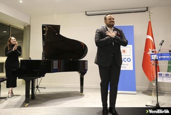 UNESCO'da kardeş ülkeler Türkiye ve Azerbaycan'ın halk müzikleri seslendirildi