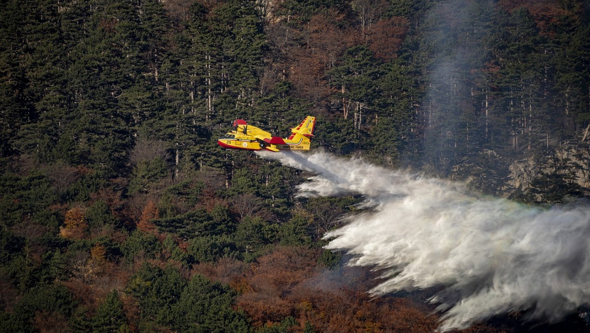 Bursa'daki orman yangınına müdahale devam ediyor
