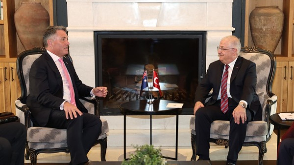 Bakan Güler, Avustralya Savunma Bakanı Marles ile bir araya geldi