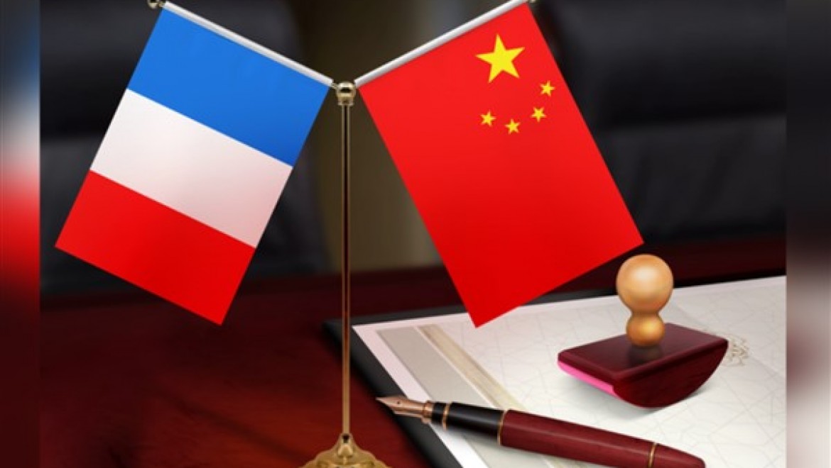 Çin'in Fransa'dan AB'nin pragmatik bir politika izlemesinde rol oynaması beklentisi