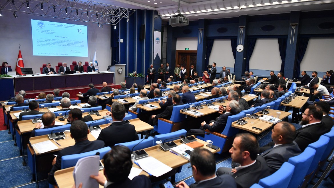 Kayseri Büyükşehir Belediye Meclisi'nde yeni komisyon üyeleri belirlendi