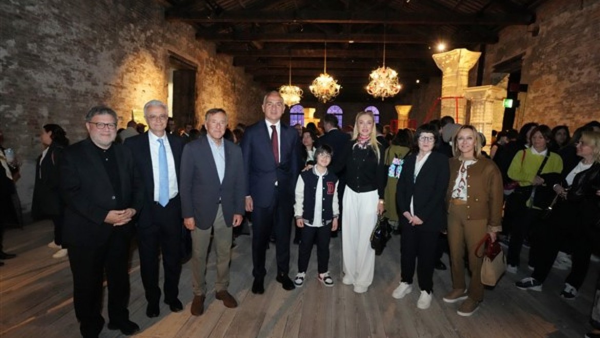 Bakan Ersoy, Venedik Bienali'nde Türkiye Pavyonu'nun açılışını yaptı