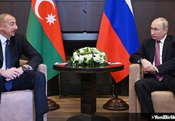Putin ve Aliyev, Ermenistan'la imzalanan üçlü bildirilerin uygulanmasını görüştü