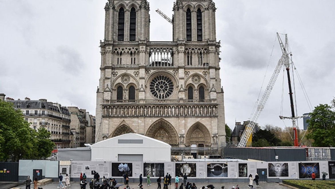 Fransız Cumhurbaşkanlığı, kiliselerin "ayakta kalması" için bağış kampanyası başlattı