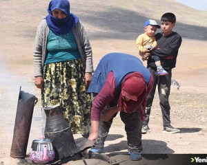 Erzurum'un yaylaları, doğu ve güneydoğudan göçer aileleri ağırlıyor