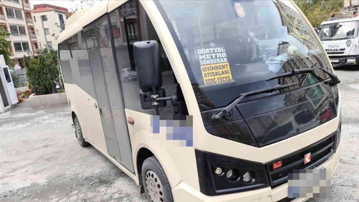 İstanbul'da bebek arabalı yolcuyu minibüsten indiren sürücüye para cezası