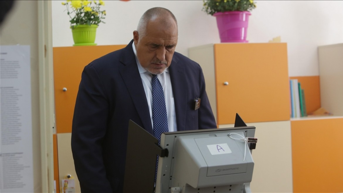 Bulgaristan'da yapılan genel seçimleri Başbakan Boyko Borisov'un partisi GERB ilk sırada bitirdi