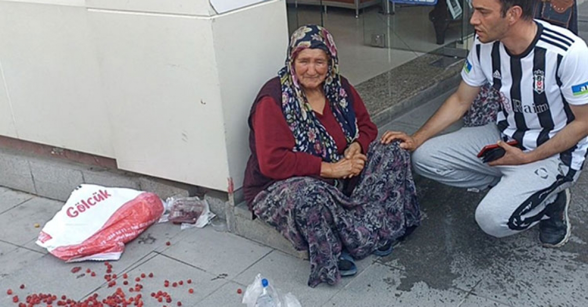 Bolu'da yaşlı kadının meyvelerine izinsiz satış yaptığı gerekçesiyle el konuldu