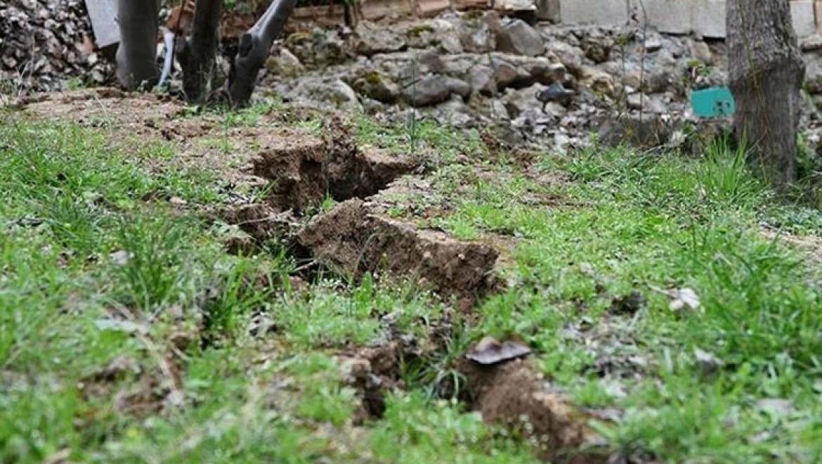 Kahramanmaraş merkezli depremlerin ardından 2 bin 826 heyelan oldu