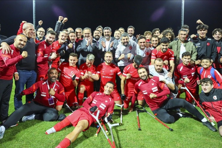Ampute Futbol Milli Takımı 2022 Dünya Kupası'nda çeyrek finale yükseldi