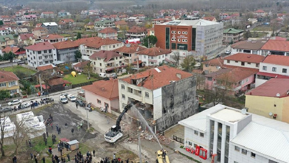 Düzce Valiliğinden "deprem sonrası yüksek kira talebi" açıklaması