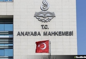 AYM, HDP'nin "kapatma davasının seçim sonrasına bırakılması" başvurusunu yarın görüşecek