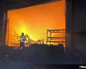Samsun'da gıda ve kozmetik fabrikasında yangın çıktı