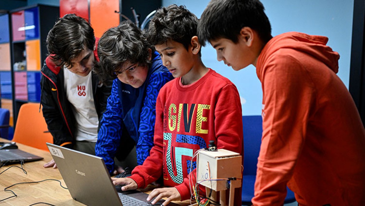 Türkiye'nin Dört Bir Yanında DENEYAP Teknoloji Atölyeleri Robotik   Proje Şenlikleri Gerçekleşti
